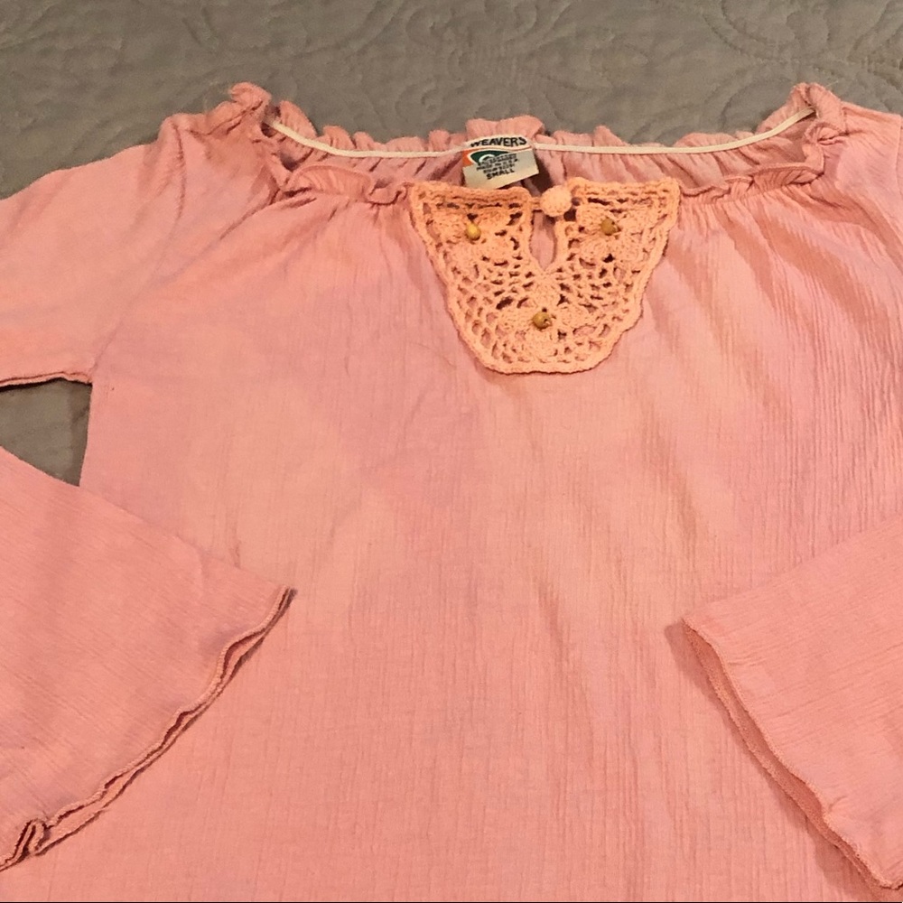 Weaver Girl pink wide sleeve pink top. Size S